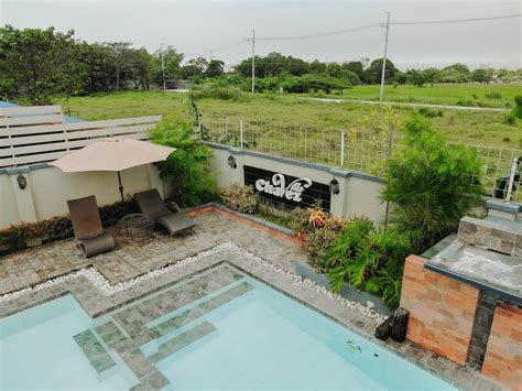Villa Chavez Resort and Events Place .